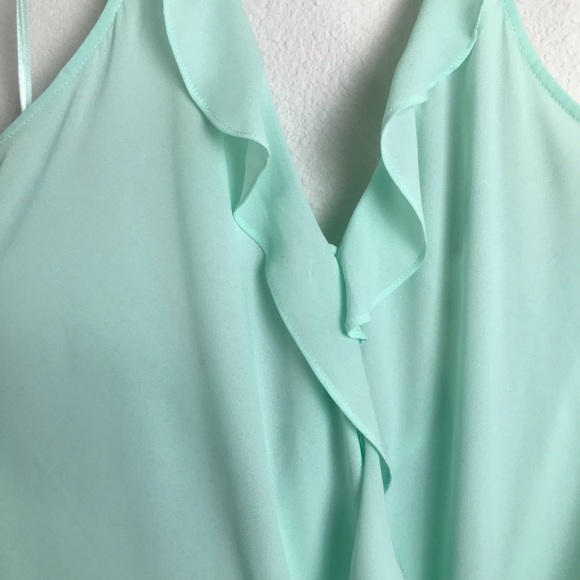 ASTR Halter Top - Picture 2 of 5